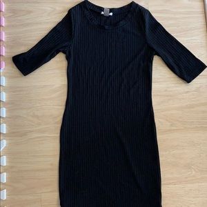 Midi black dress